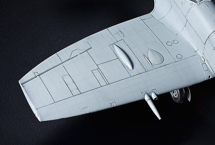 XVIE: 1/32 Spitfire Tamiya Scale Model Building